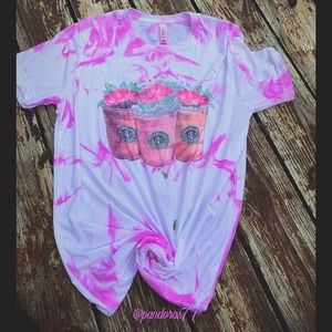 DARLING “STARBUCKS” PINK TIE DYED GRAPHIC TEE!! BRAND NEW & EXCELLENT QUALITY!!